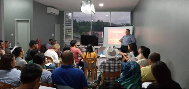 Audience attending the presentation in Penampang