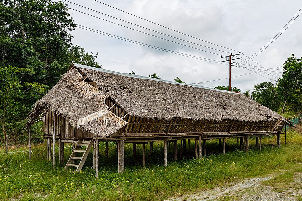 A traditional Dusun longhouse in Kanibongan, Sabah, photographed in 2014